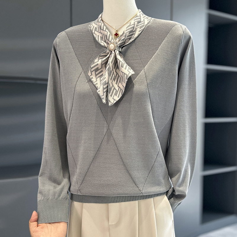 2026 Women's Fashionable Knitwear for Middle-Aged Women, Thin Long-Sleeved Mother-Style Tops, Elegant and Stretchy Casual Tops