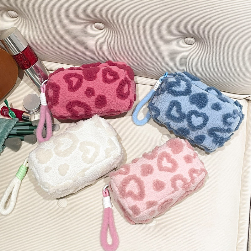 Ins dulce chica peluche de gran capacidad lindo bolsa de almacenamiento de cosméticos bolsa de viaje portátil bolsa de almacenamiento de viaje lavado