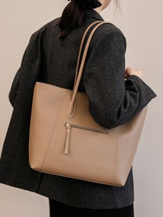 ���Еr�д��������ذ�Ů�μ�б�������ʿ���Q�����r��2025������