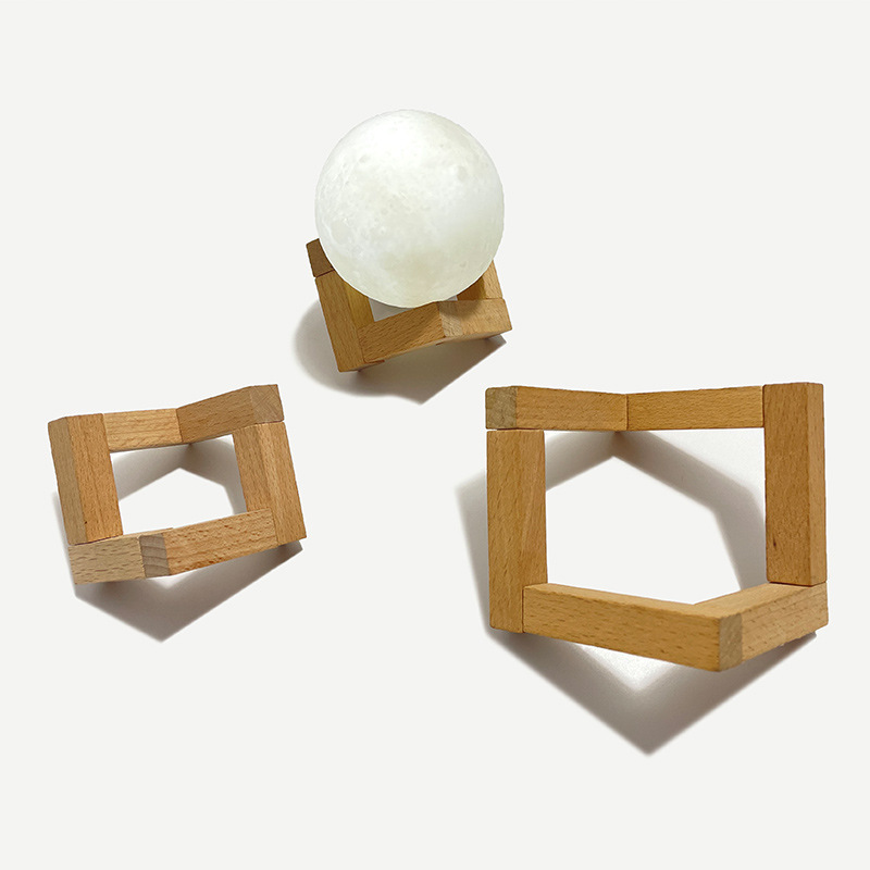 創意的なクロスボーダー専用ケヤキのスタンドの現物ケヤキの3d小夜灯の月球灯の実木棚にロゴを付けることができます。|undefined