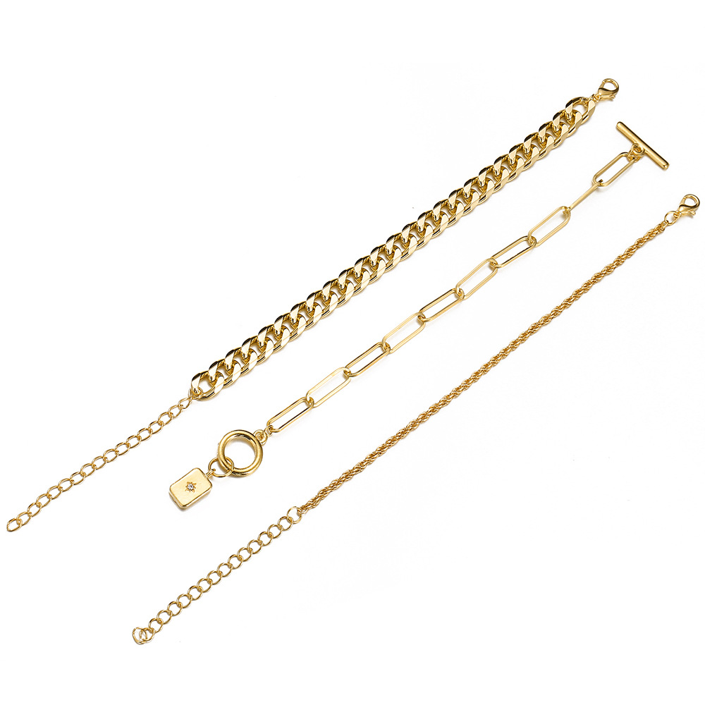 Retro Creative Gold Multi-layer Thick Chain Bracelet display picture 3