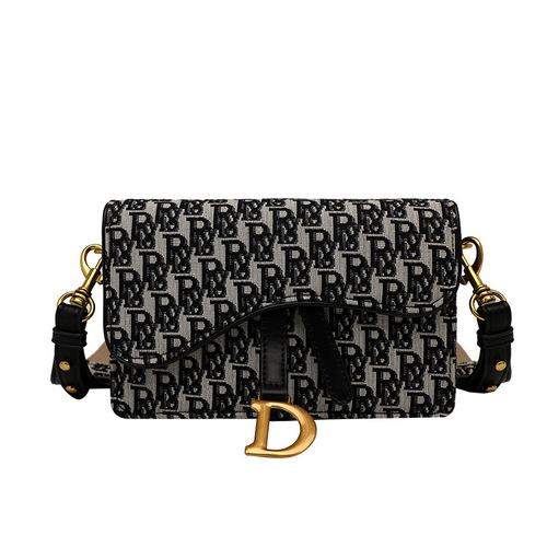Bags 2024 New Trendy Crossbody Chest Bag Female Internet Celebrity Celebrity Waist Bag Chain Bag Saddle Bag