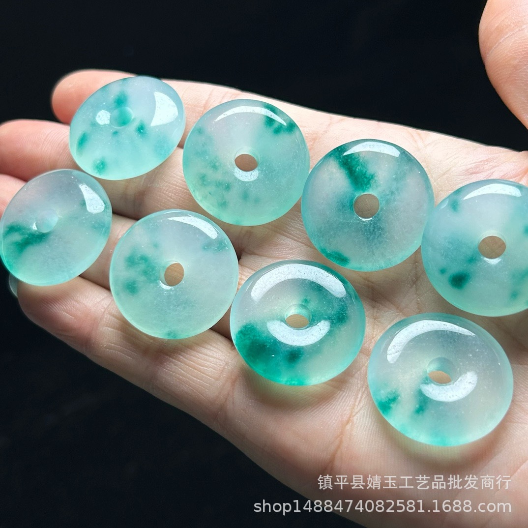 飘花平安扣石英岩玉杂石仿翡翠豆青绿色挂件吊坠玉石礼品直播代发
