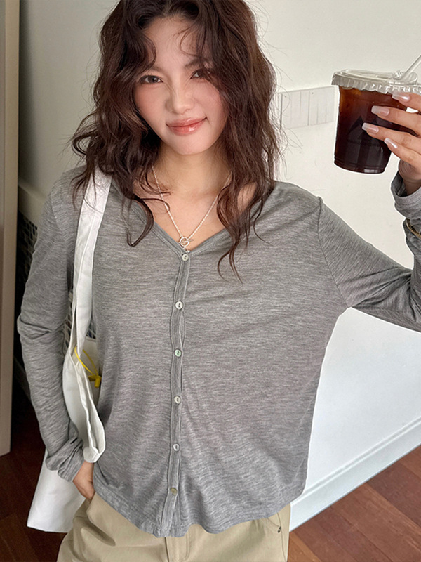 安婷露春秋天丝醋酸开衫女2025绵羊毛弹力外套轻薄纽扣长袖上衣|undefined