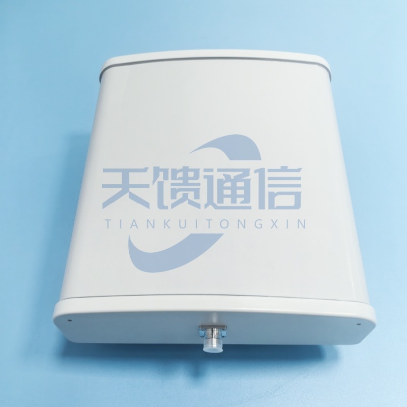 LTE1710-2700/3300-3700MHz单极化定向基站板状扇区天线N78天线