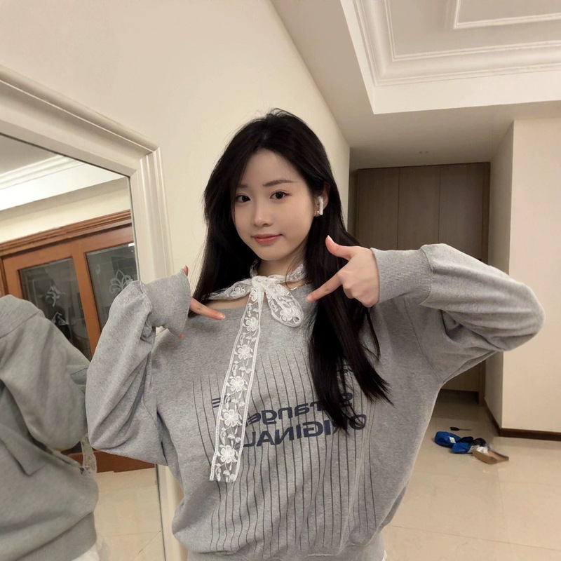 甘い秋と冬の新しいレースリボン写真チェックインスカーフイン白刺繍ロングヘアバンド多機能|undefined