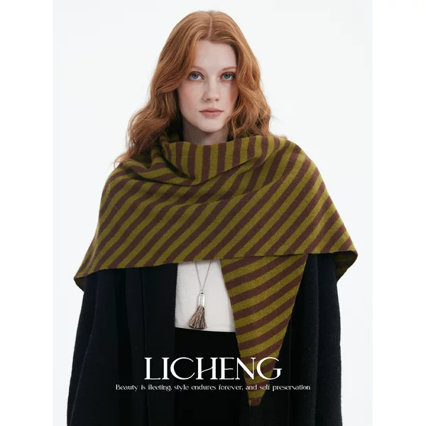 High-End Striped 100% Wool Triangle Scarf for Women, Autumn and Winter Warm and Stylish Shawl Dual-Use