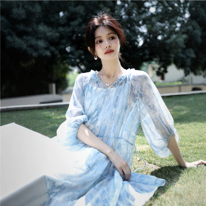 Sfumato Printed Gentle Wind Chiffon Holiday Dress with Suspenders, Light Mesh Korean Style Niche Versatile Elegant Sfumato Printed Gentle Wind Chiffon Holiday Dress with Suspenders, Light Mesh Korean Style Niche Versatile Elegant