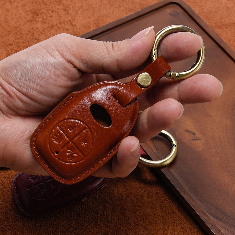 Suitable for vespa vespa GTS300 Handmade Leather Motorcycle Key Case Remote Control Induction Key Case Suitable for vespa vespa GTS300 Handmade Leather Motorcycle Key Case Remote Control Induction Key Case