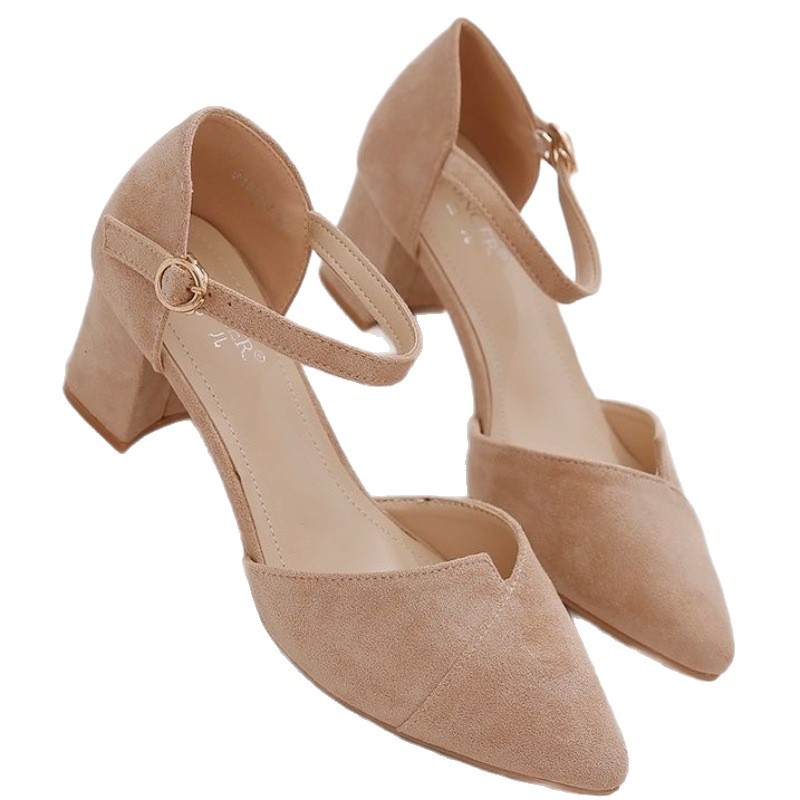 Un botón universal tacones altos para mujeres 2026 nuevas sandalias de tacones medios de hadas de estilo hueco zapatos casuales