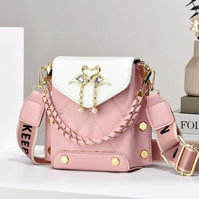 Bolso de teléfono móvil para mujeres 2025, nuevo bolso en línea, bolso de hombro de textura de moda, bolso de cadena de perlas de aire exterior