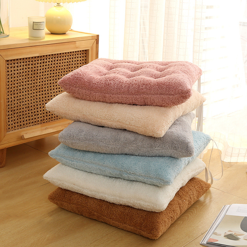 Plush cushion household dining chair seat cushion thickened warm office Student chair cushion factory plain dormitory long-sitting