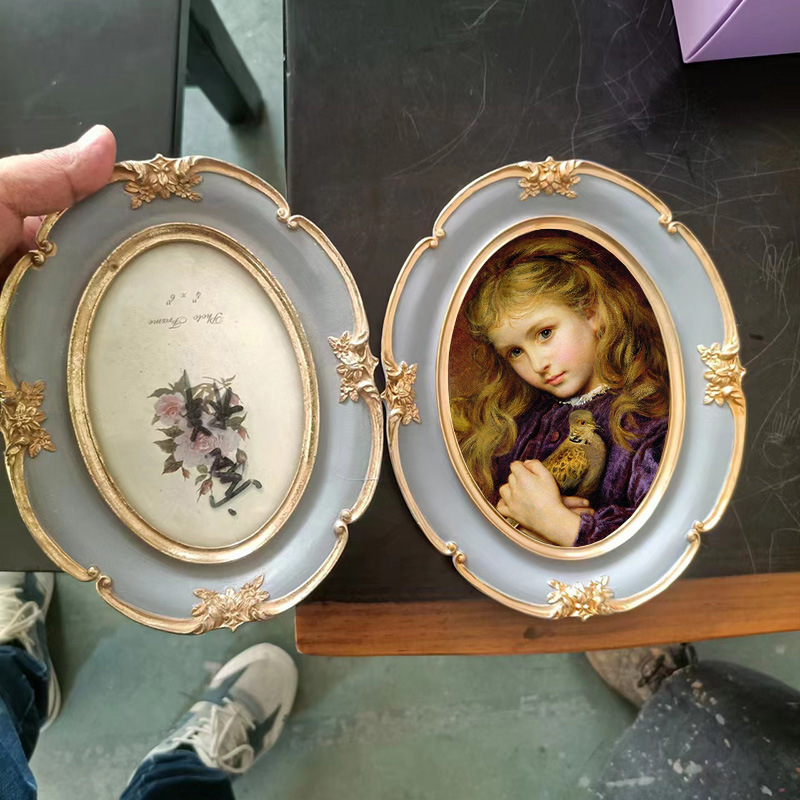 European oil painting frame Oval retro resin photo frame ornaments creative picture frame photo frame home accessories ornaments