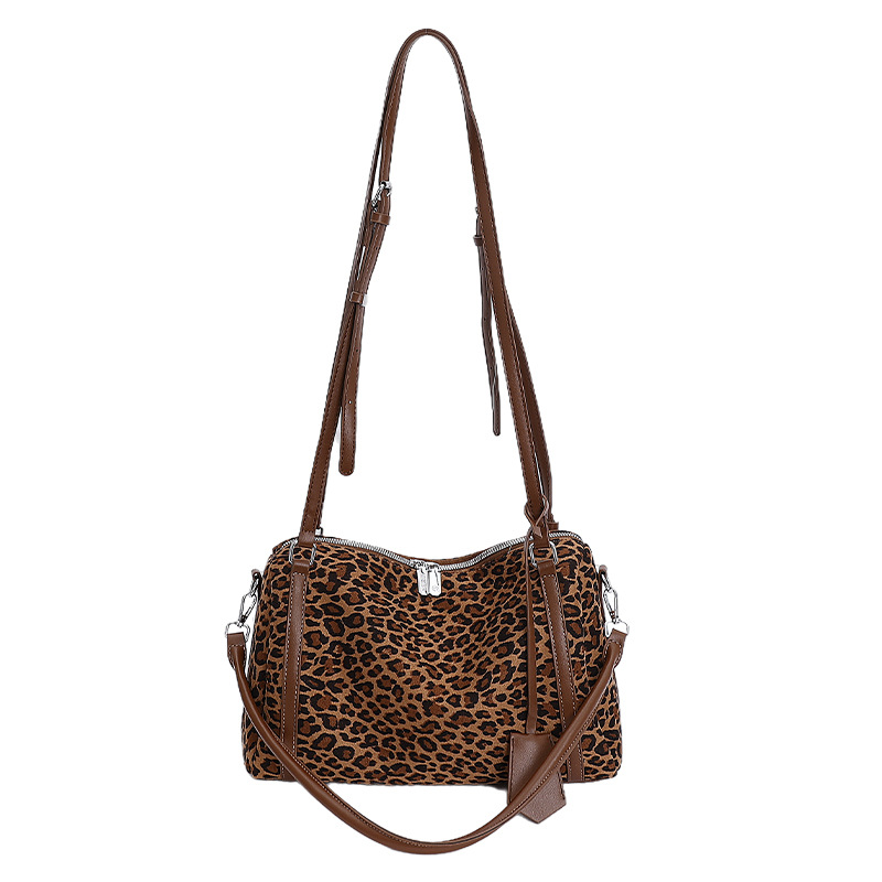 Bolsa de almohada portátil retro esmerilada de gran capacidad para mujeres 2025 nuevo invierno versátil bolso de hombro bolso de viaje