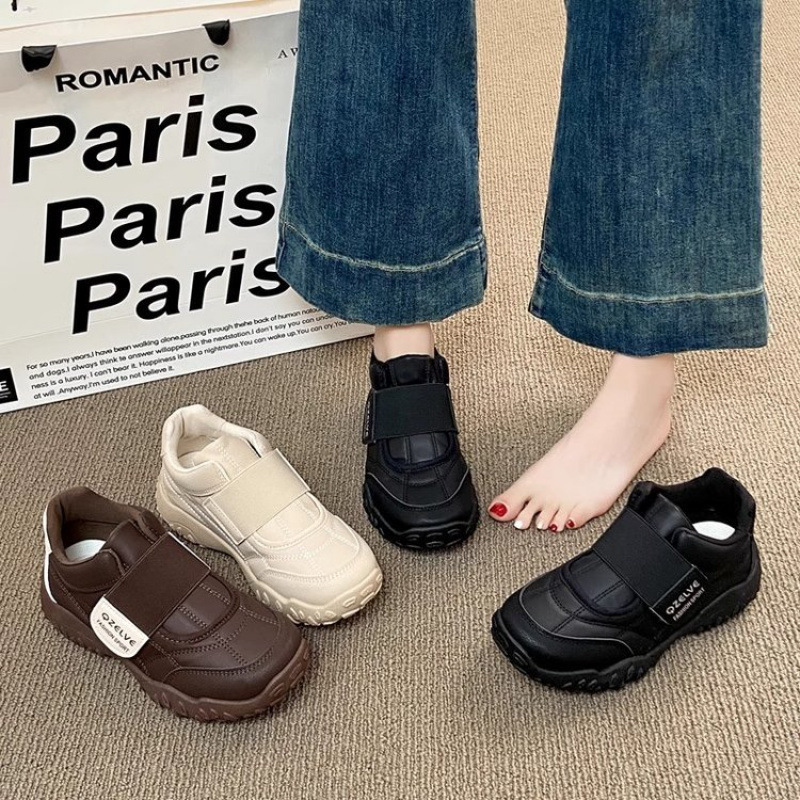 Soft-Soled Non-Slip Work Shoes That Are Not Tiring for the Feet, Autumn and Winter Women's Black Sneakers, One-Legged Waterproof Kitchen Work Black Shoes