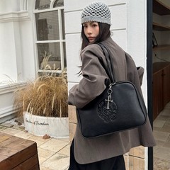 进口牛皮高级感十字架保龄球包2025新款复古大容量公文包波士顿包
