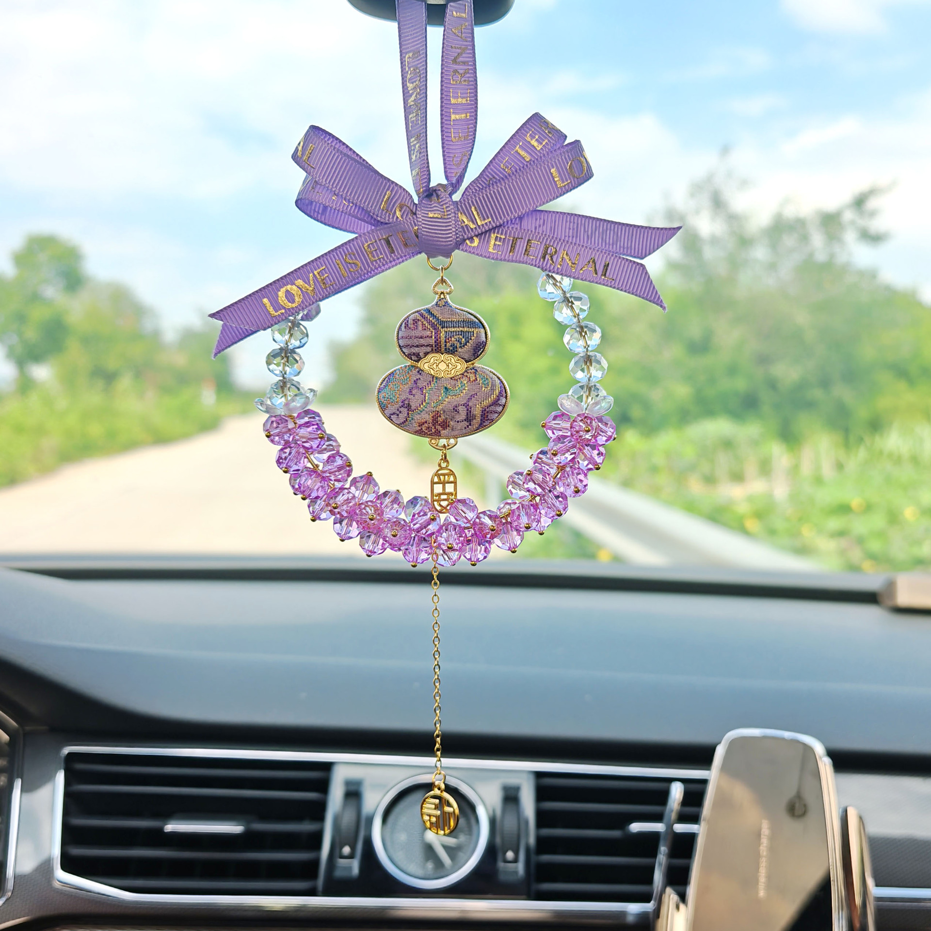 Crystal gourd car hanging rearview mirror decoration, women's safety pendant, car interior accessory