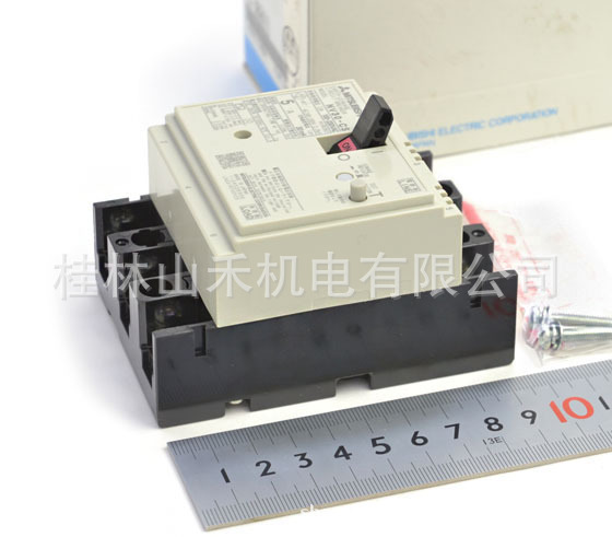 三菱 漏電遮断機 NV30-CS 5A 3P