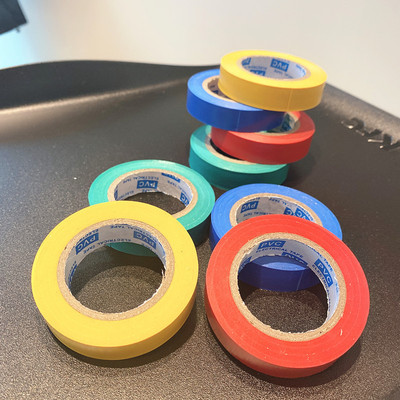 Цветная электрическая лента изолированная лента 1 Yuan Store 2 Yuan Store Color Tape, красочная лента yiyu di Источник источника источника