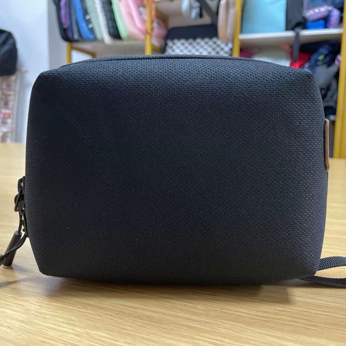 NEW时尚硬盒电子配件耳机数码包多功能收纳包大容量数码配件包包