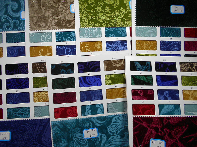 弹力经编韩国绒压花 复合弹力丝绒绒布 民族风压花金丝绒时装面料