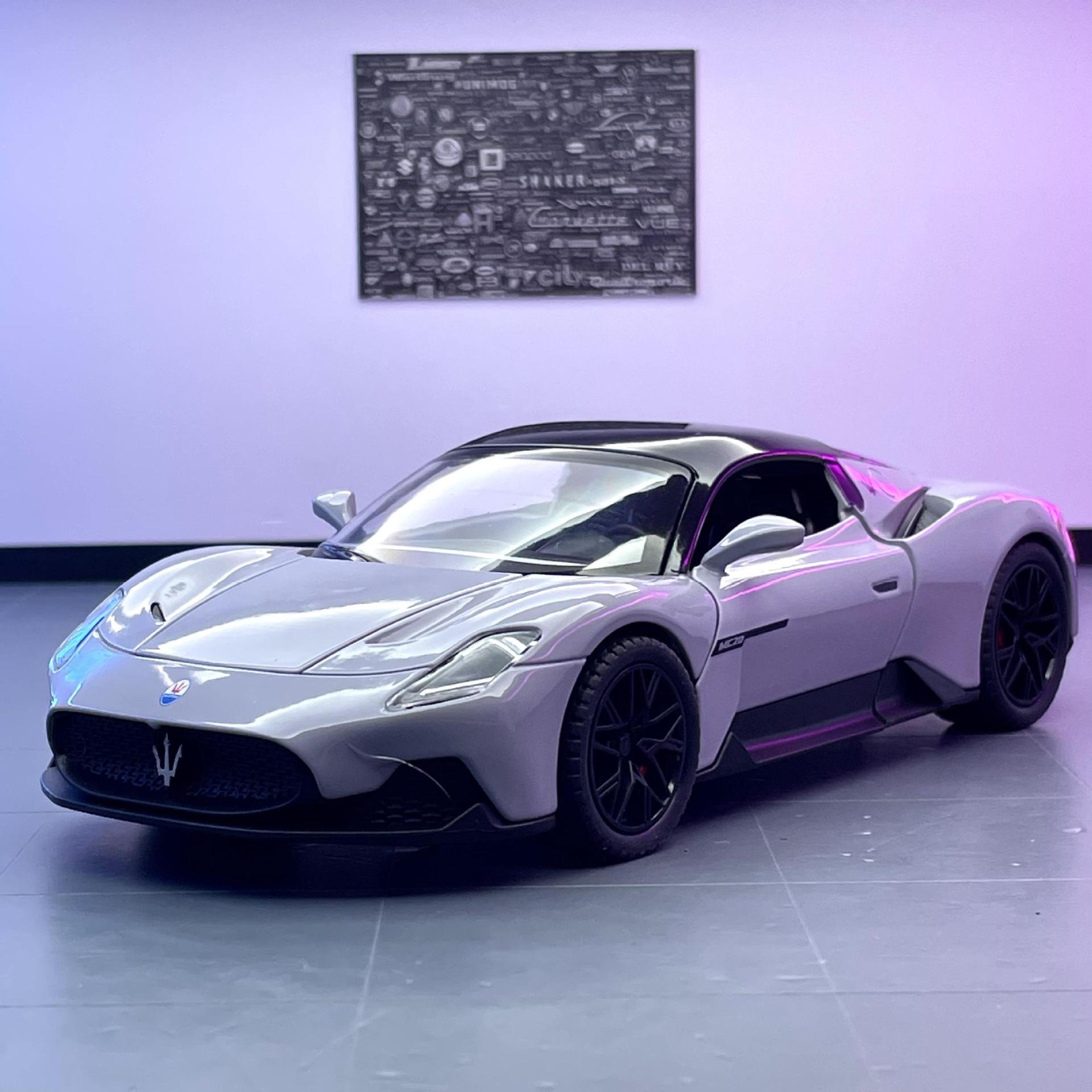 Jiaye modelo de coche de aleación 1:24 Martha MC20 coche deportivo con sonido y luz Tire hacia atrás de coche de juguete modelo de música colección de decoración