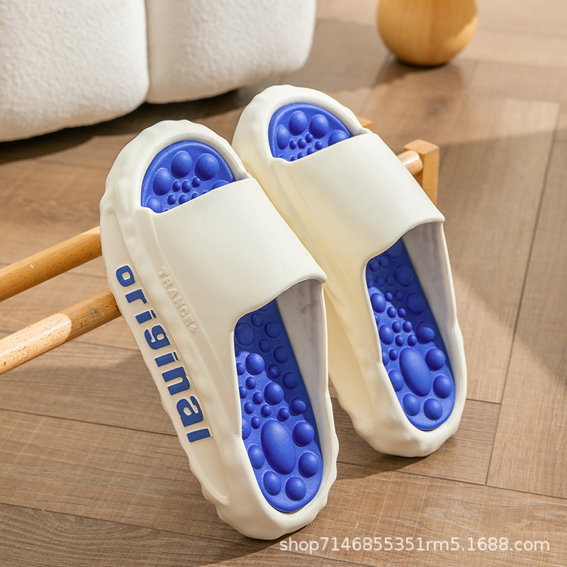 흰색과 파란색 발 마사지