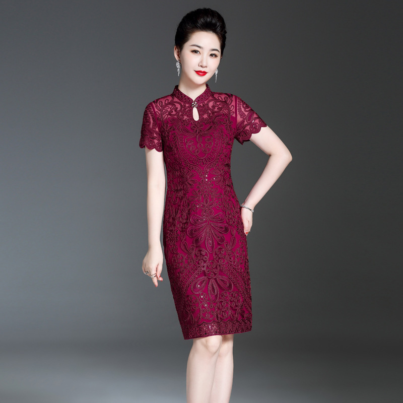 2022 summer new wedding dress embroidery slim fit slim mother dress Xi mother-in-law dress a generation of hair 2022 summer new wedding dress embroidery slim fit slim mother dress Xi mother-in-law dress a generation of hair