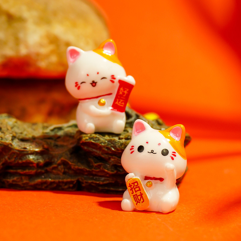 Artesanías Adornos pequeños Simulación Lucky Cat Adornos de escritorio Adornos de consola central de coche Mini regalos de animales