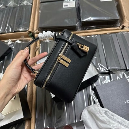PEDRO hand-held small square bag 2026 summer new model women's crossbody high-end box bag with zipper single shoulder lunch bag