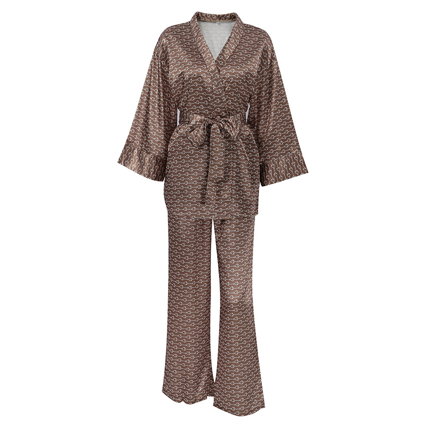 322g Weight Long Sleeve Sleeve Length Pajamas Lingerie Type Polyester Fabric Type Regular Top Length Pants Sets Sets Type 2 Pieces Set Quantity Home, Outdoor, Daily Occasion V Neck Neckline Breathable Function Regular Fit Fit Type Printing Pattern Winter, Summer, Spring Season Women's Gender Vintage Style Style Home Outdoor Daily Women's Vintage Style Printing Polyester Pants Sets Pajama Sets 3