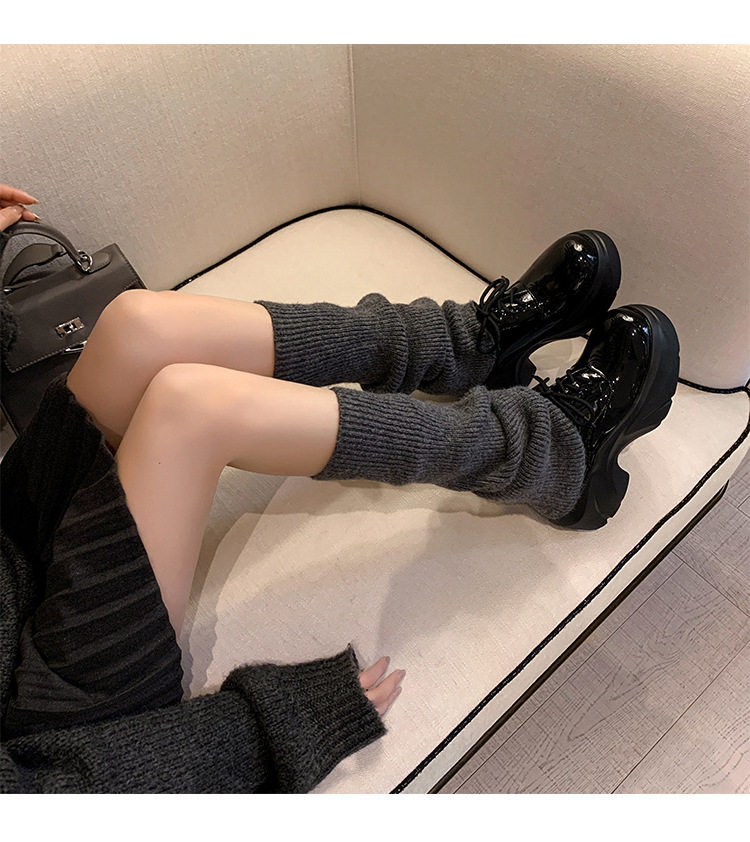 Giày lười nữ đế xuồng Yichuan tăng chiều cao 9 cm, phong cách platform mũi to — đen (da sáng chế), Màu đen (da bò mờ) chi tiết 17