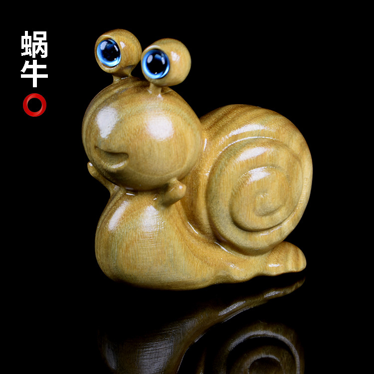 Green Tan Snail Decoration lovely animal originality Mini woodiness Cartoon Wenwan Handle piece birthday gift gift