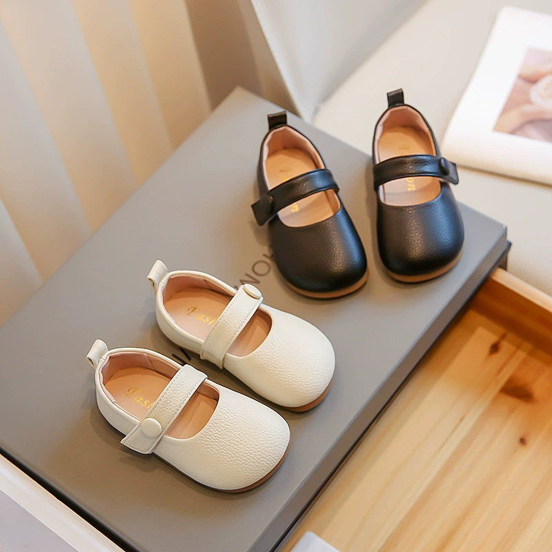 Детские кожаные туфли для девочек весна-осень 2025, новая мода, универсальные, неглубокие, принцесса, мягкая подошва, лоферы.