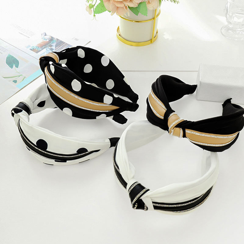 Korean New Internet-famous Headband Women's Personality Retro Wide-edged Headdress Simple Polka Dot Fabric Knotted Hair Hoop R240 display picture 12