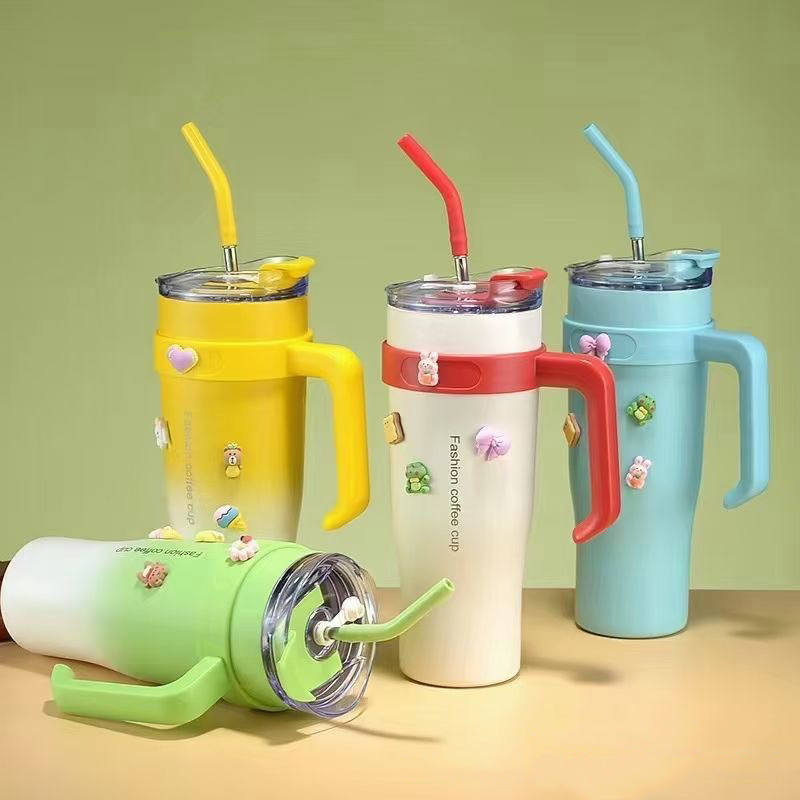 New Internet celebrity giant mug 40oz large capacity handle car cup double drinking straw cold water cup wholesale New Internet celebrity giant mug 40oz large capacity handle car cup double drinking straw cold water cup wholesale