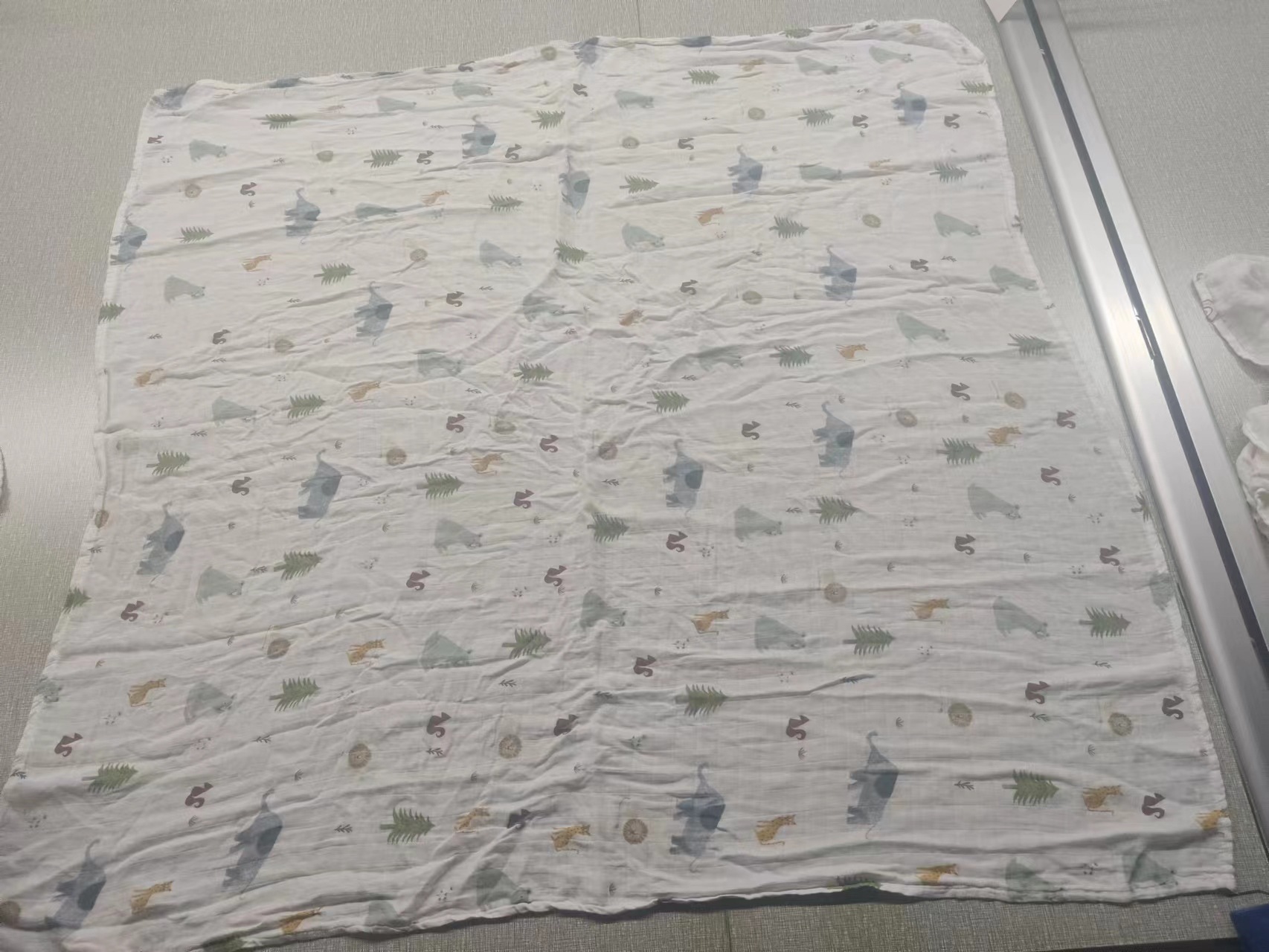 코끼리 곰 나무