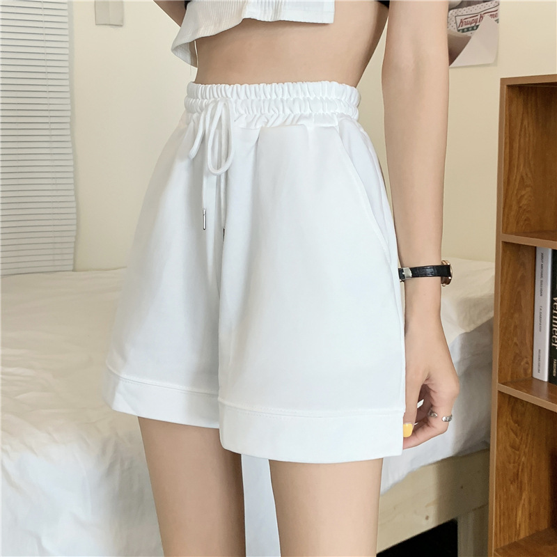 衛ズボンのショートパンツの女性の広脚の運動風の短いタイプの夏の薄いタイプの3分のカジュアルな高腰の女性のズボンの今年の流行のズボン