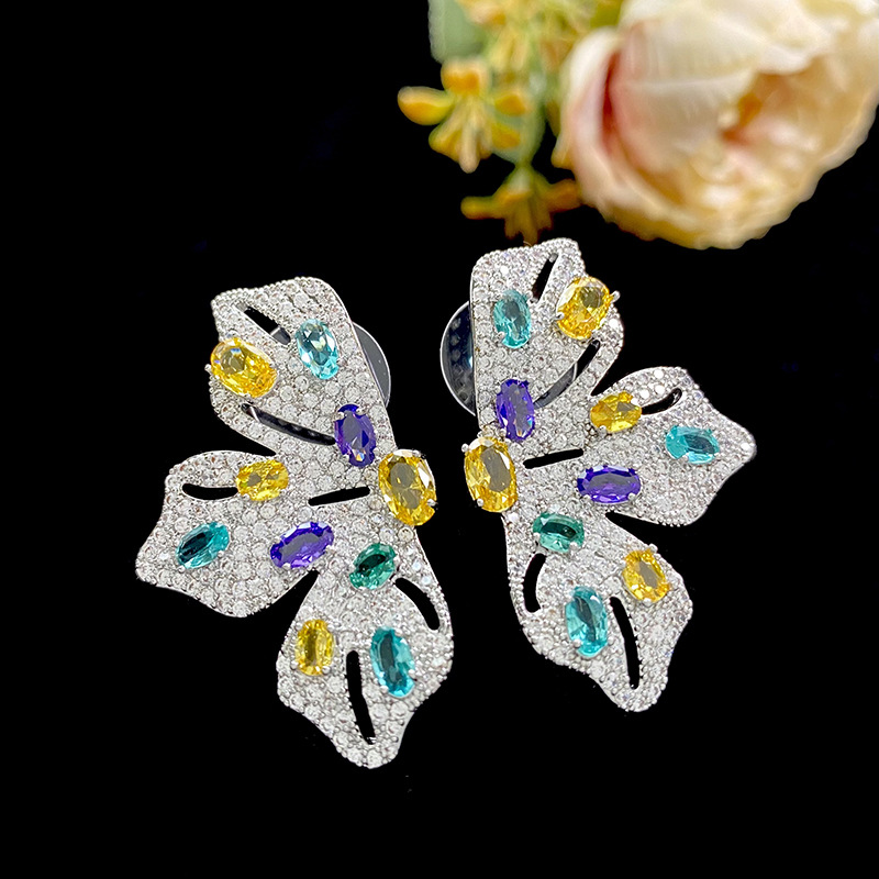 1 Pair Exaggerated Butterfly Inlay Copper Zircon Earrings display picture 3