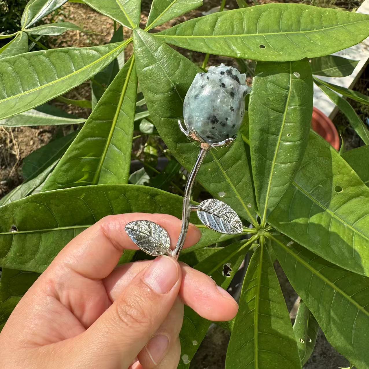 43g Weight Ornaments Home Textiles & Decor Type 1 Piece Quantity Home, Date Occasion Alloy, Labradorite, Opal Material Rose Pattern Vintage Style Style Vintage Style Rose Alloy Labradorite Opal Ornaments Artificial Decorations 2