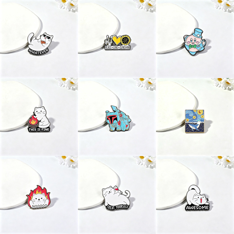 Cartoon animal badge with creative design, mischievous kitten shape, cute style brooch, backpack decoration Cartoon animal badge with creative design, mischievous kitten shape, cute style brooch, backpack decoration