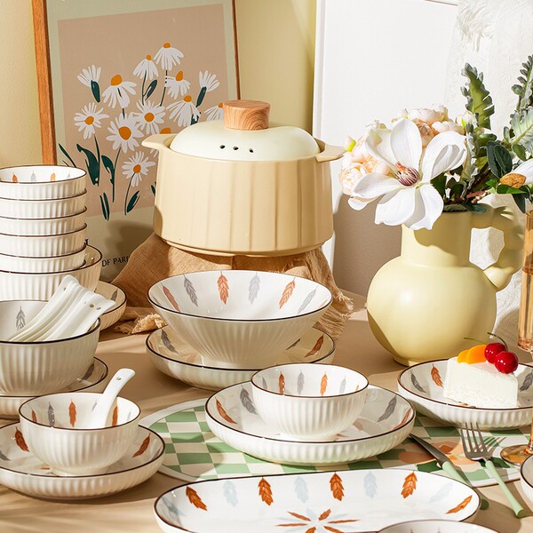 Japanese ceramic soup bowl for home use