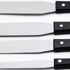 Butter knife with wooden handle, stainless steel; straight-edged spatula, curved-edged spatula, cake spreader, cake scraper, cake decorating knife; wholesale