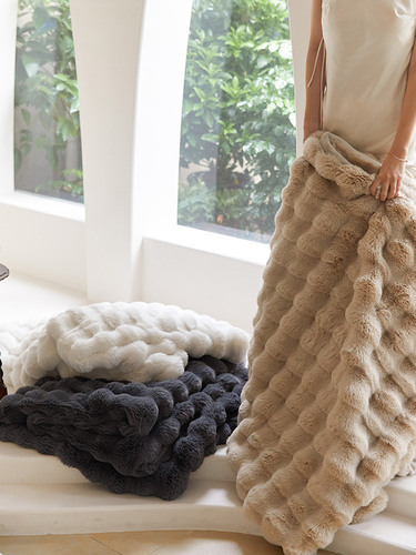 Tuscan rabbit fur short-pile casual throw blanket, light luxury high-grade sofa blanket, soft warm fleece blanket, bedroom blanket