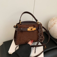 ���걬����u2026�涬�¿���Ƥ�q����μ���W�t�n�����б���