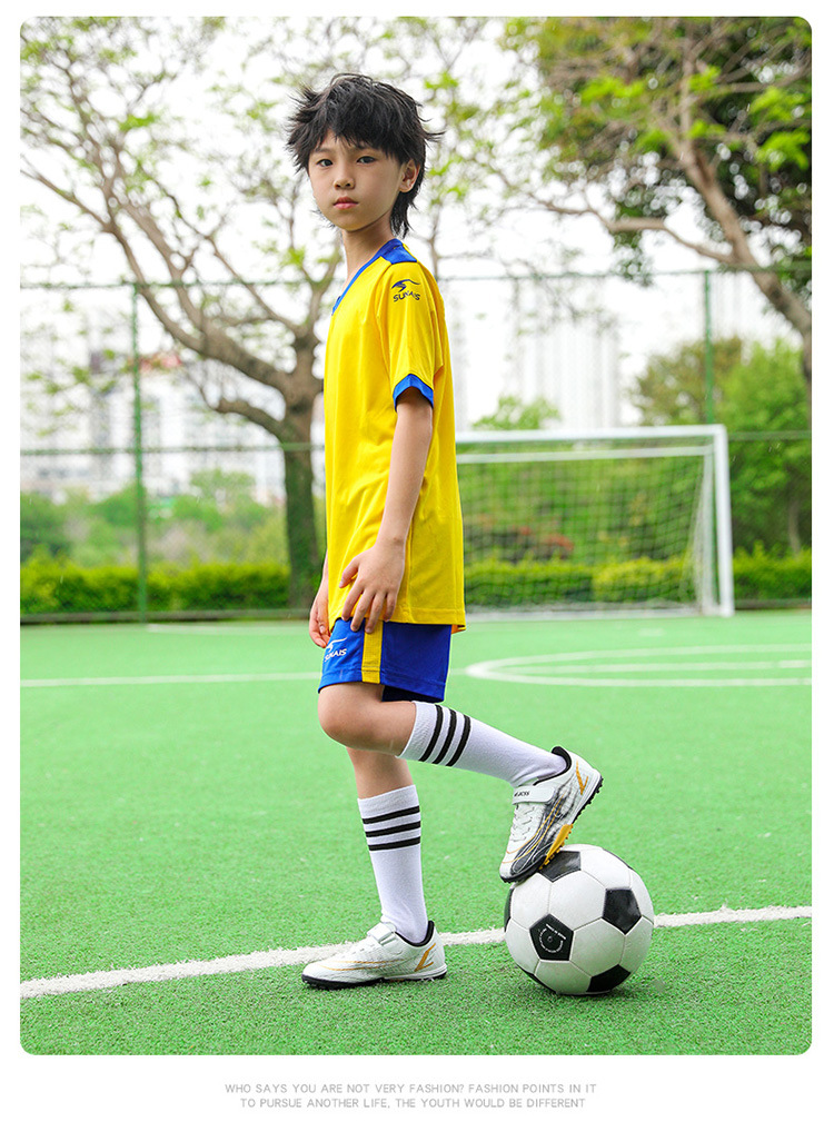 Nuovi ragazzi e ragazze da calcio per bambini, scarpe sportive per l'allenamento degli studenti fuori dalla scuola, erba artificiale, piedini per unghie rotti TF_voghion.com