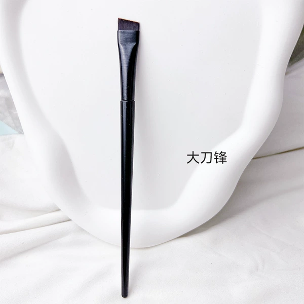 A101 large blade brush