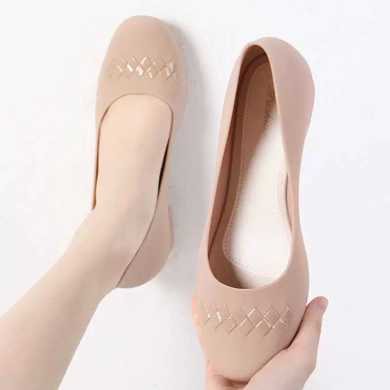 Водонепроницаемые модные нескользящие непромокаемые туфли для женщин, летние резиновые туфли без шнуровки на толстом каблуке, весенне-осенние туфли с низким вырезом и неглубоким носком.