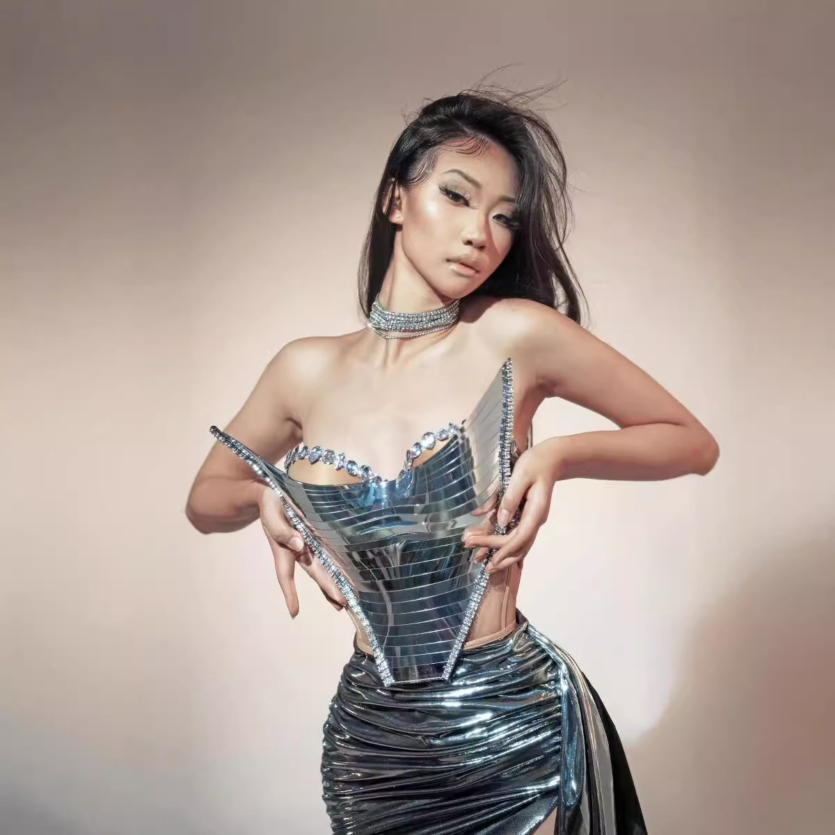 Golden Glossy Design Hip Skirt, Seaside Vacation Girl Group Stage Singing Clothing, Fashion Party Accessible Luxury Evening Dress