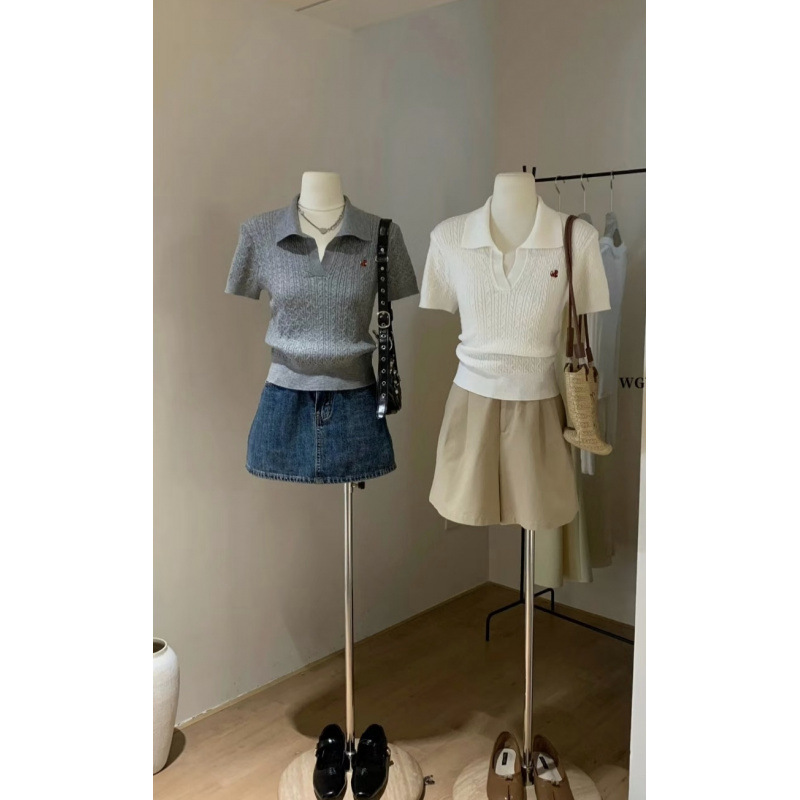 春夏新作女子学生風甘め若見えおしゃれ刺繍ケーブル編み半袖アイスシルクポロニットセーター|undefined